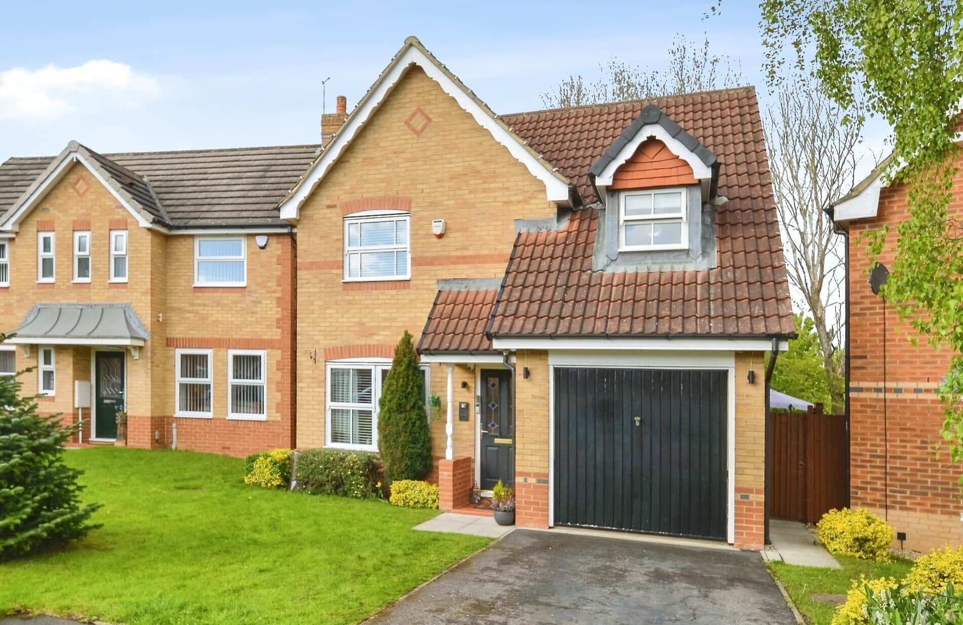 Property photo 0