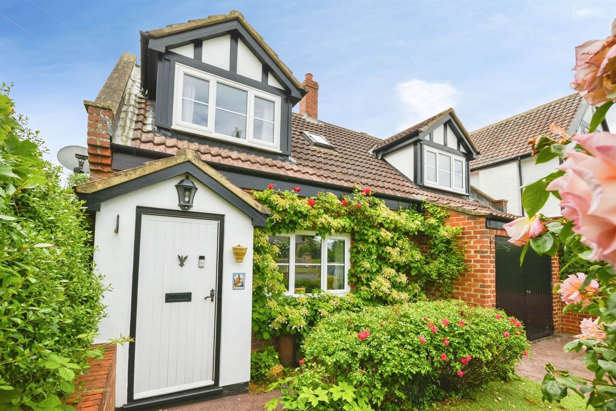 Property photo 0