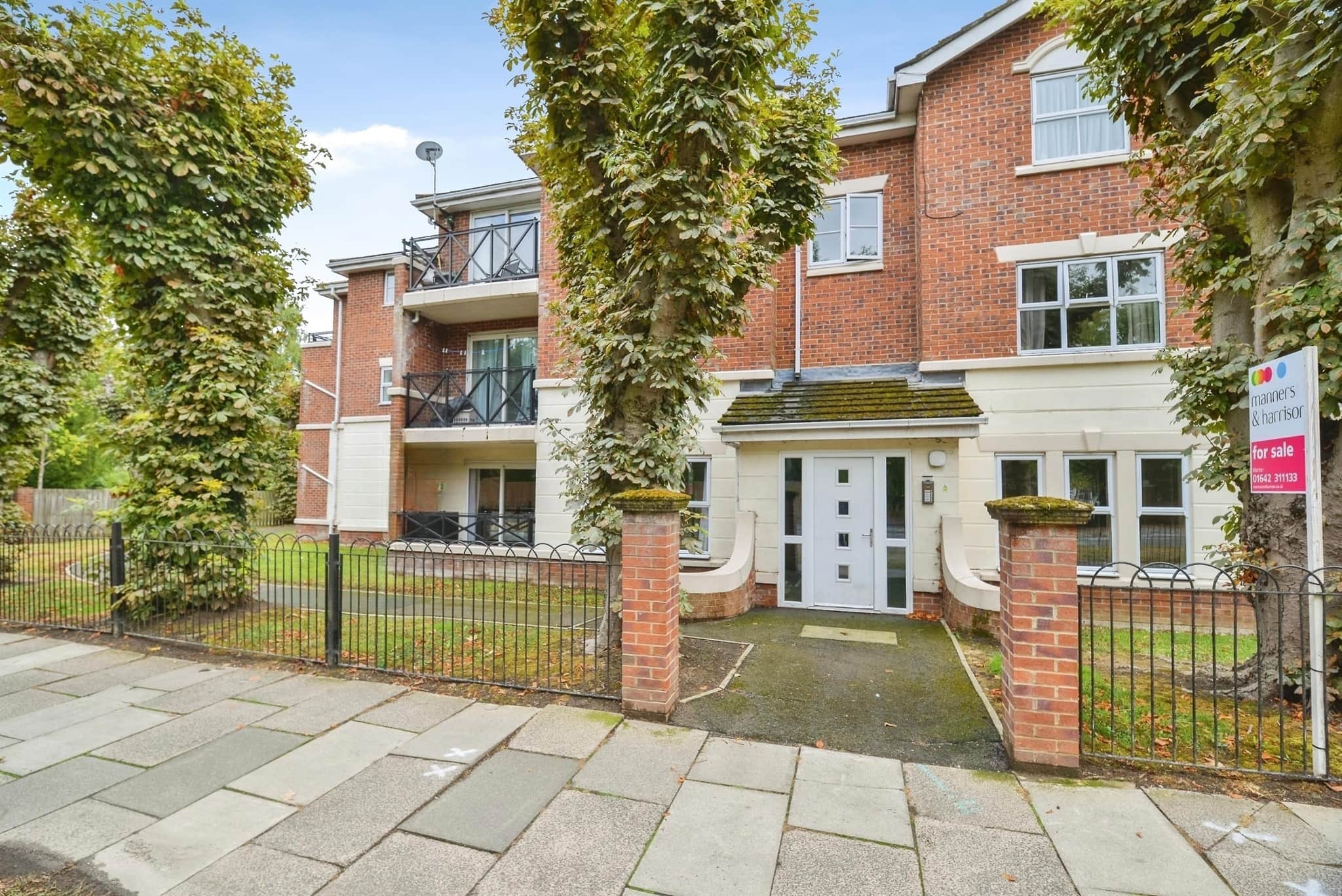 Property photo 0