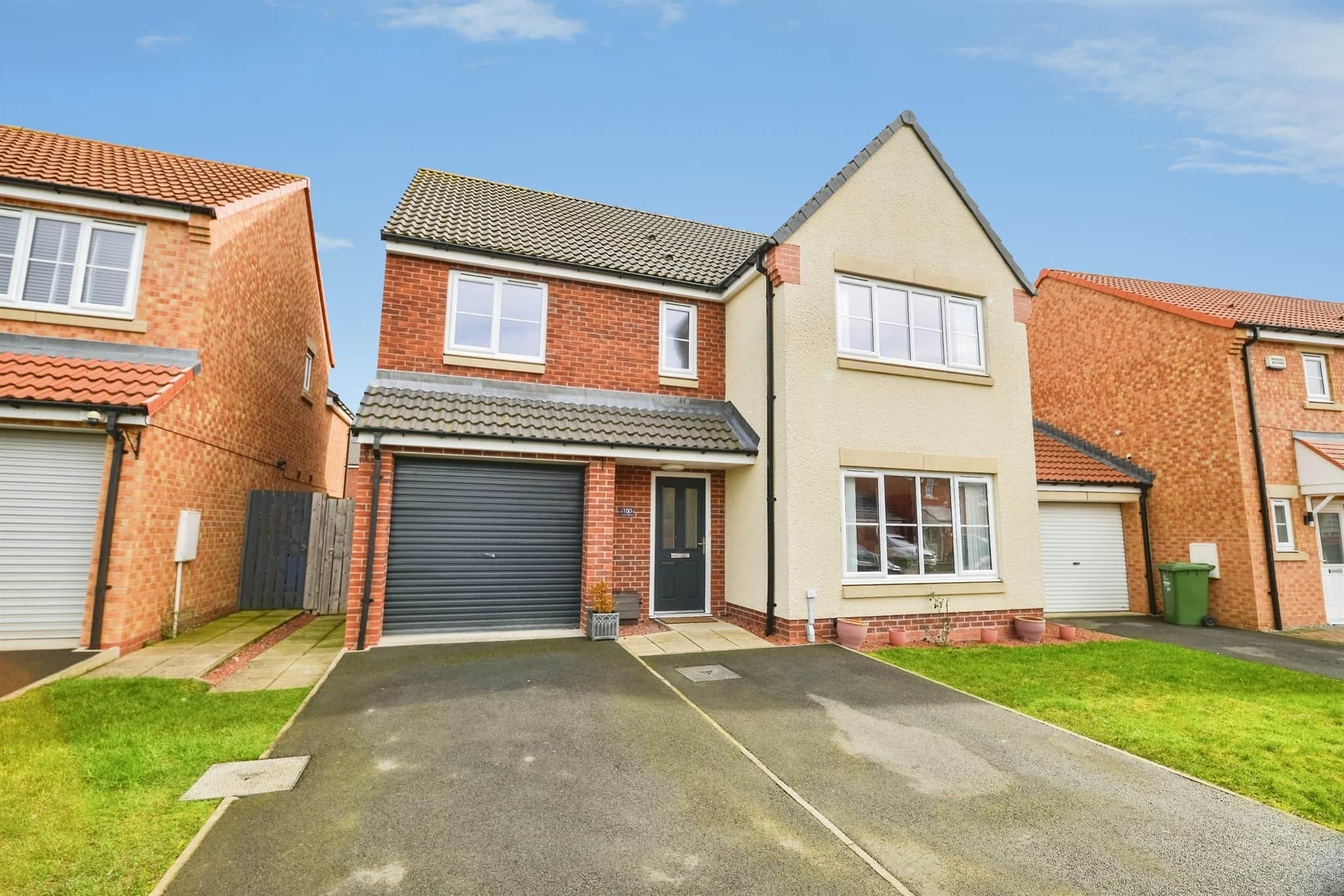 Property photo 0