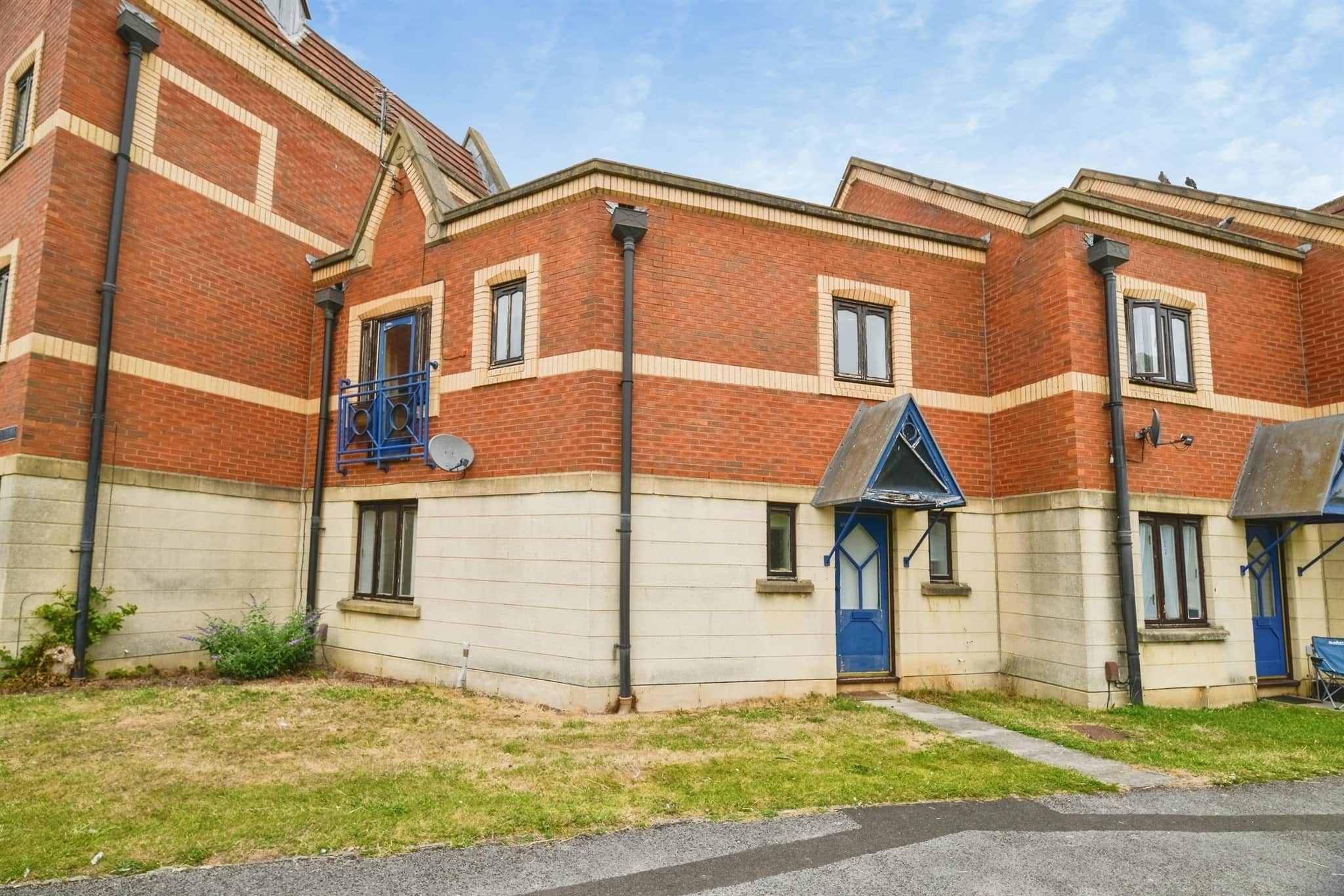 Property photo 0