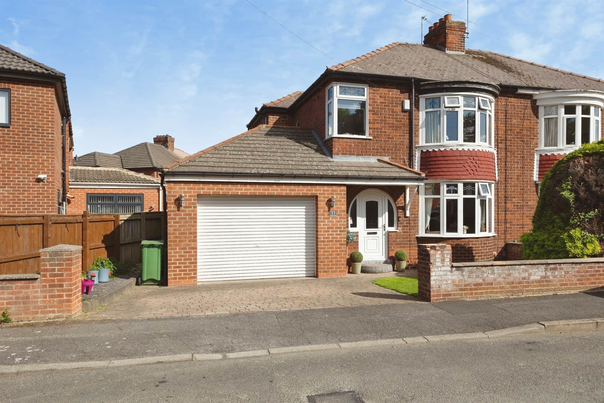 Property photo 0